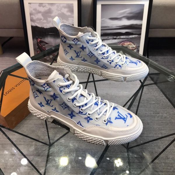 

2019p limited edition custom men's casual shoes, fashion wild sports shoes, original packaging shoe box delivery, yardage: 38-44
