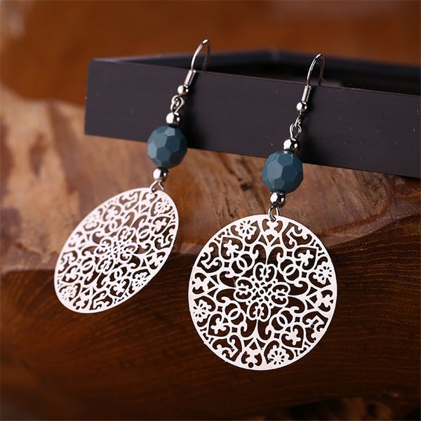 

2019 new european and american fashion hollow-out complex round popular decorative earrings beauty earrings gift, Silver
