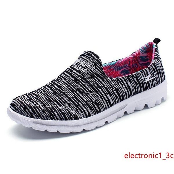 

yellow fashion light comfortable student shoes anti-slippery loafers lovers shoes soft ladies slip-on shoes women slipony