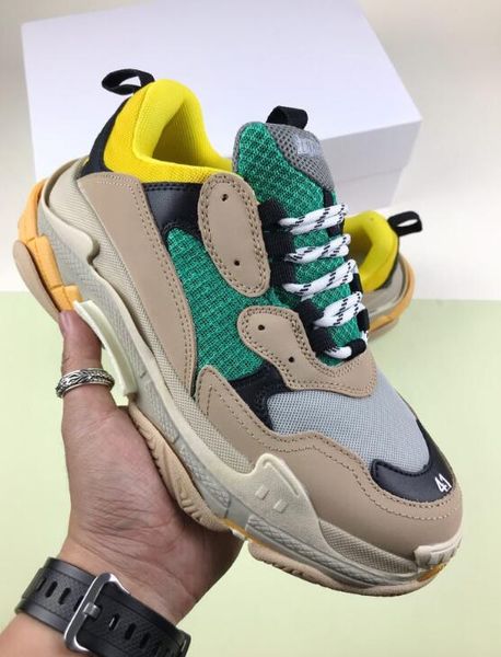 

Luxury Designers Sports Casual Shoe Triple S Designer Low Old Dad Sneaker Combination Soles Boots Mens Womens Shoes Top Quality