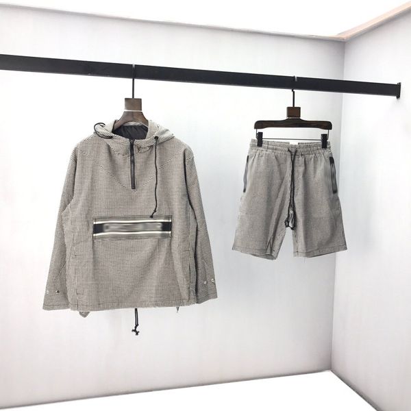 

2020 new set classic color blocking woven belt pullover hooded adjustable size logo woven logo hardware zipper inner binding h1