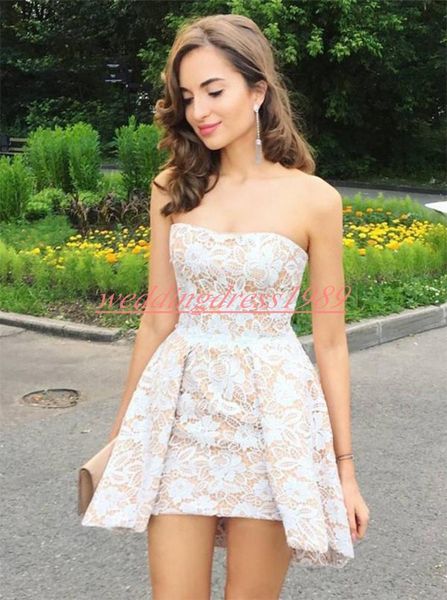 Sexy Lace Mini Vestidos Homecoming Strapless Plus Size Árabe Joelho Comprimento Saia Cocktail Partido Clube Desgaste Sem Mangas Formatura Curto Prom