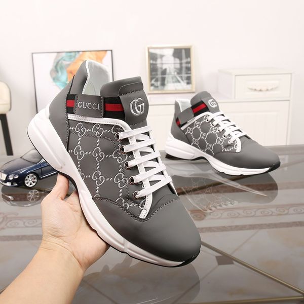 

new style high-end luxury men's casual sneakers triple fashion men's brand men's shoes outdoor jogging shoes classic vintage, Black