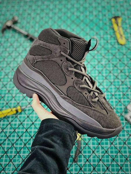 

Мужчины Kanye Season 6 Desert Rat Boot 2019 Мода Тройной Черный Запад Спортивные Кроссовки Кроссовки