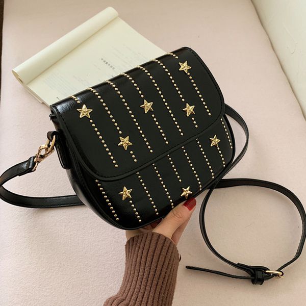 

женщины rivet crossbody сумки для женщин 2020 кожа сумочка sling мешком главная женская рука плечо сумка