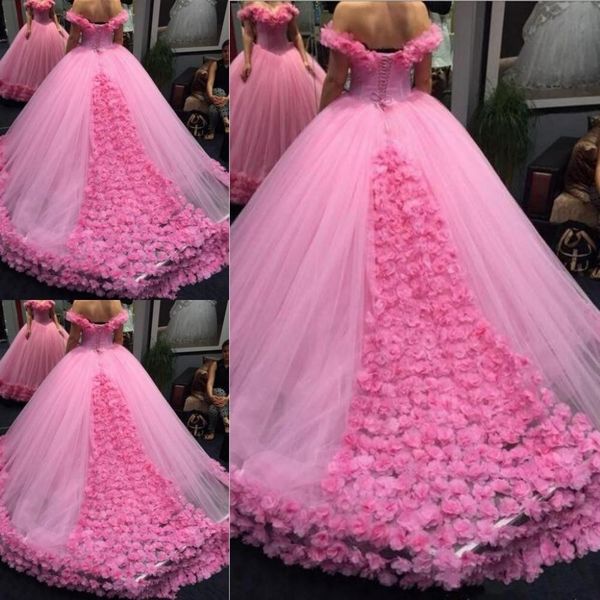 

2020 quinceanera dresses luxurious 3d floral ball gown off-shoulder cathedral train prom dress sweety 15 girls masquerade gowns