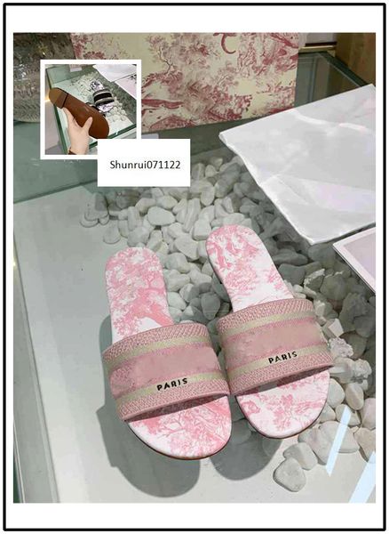 

latest new women slippers brand sandals flat designer shoes slide dazzle flowers embroidery sandal floral striped beach slipper 8