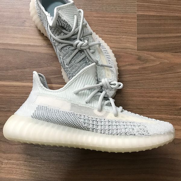 

De chau ure women men de igner hoe running neaker citrin cloud white reflective non reflective blue tint kanye we t luxury port