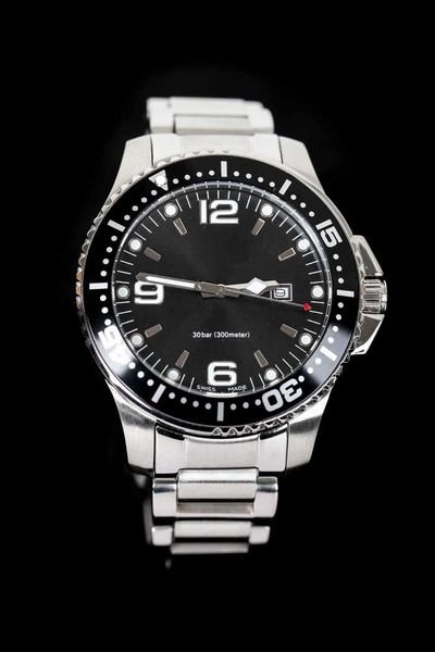 

Горячая продажа высокого класса мужские часы автоматические движения черный обо