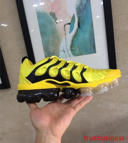 

2019 tn plus men women running shoes green purple sunset triple wolf grey usa designer shoes sport sneakers trainers with