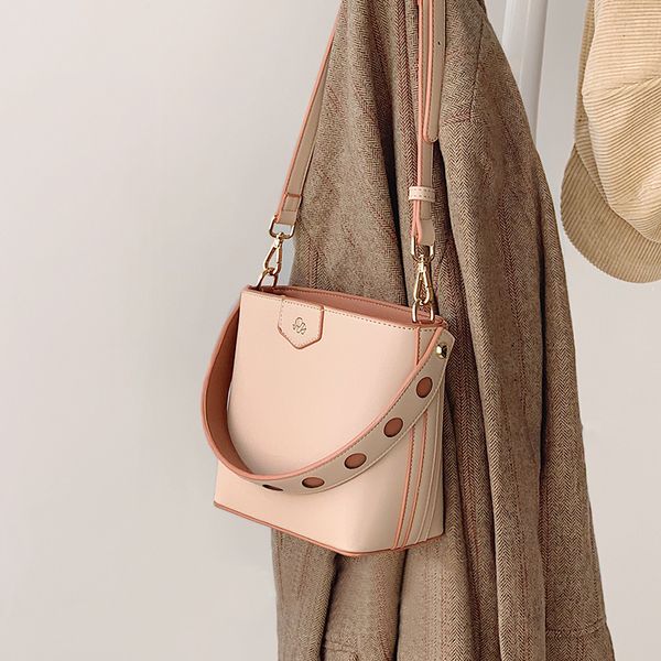 

new style shoulder bag women's shoulder bucket bag fashion women