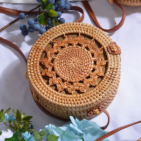 

остров бали рука сплетенного мешок плечо круглого мешок пряжка rattan солома сумочка ранец wind богемия бич круг obag мини tassen