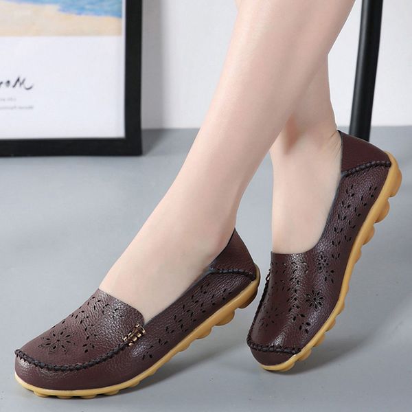 

genuine leather women flats shoes women loafers cut out ballet flats shoes 2020 nurse moccasins plus size 43, Black