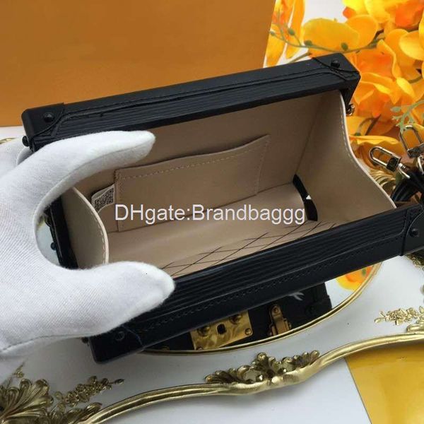 

2020 женская мода дизайн сумки из натуральной кожи с canvas деревянный ящик sub сумка одно плечо сумка free letter подарочной упаковке