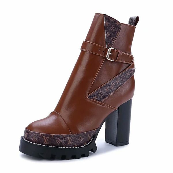 

european station autumn and winter super high-heeled platform thick with ankle boots female waterproof round head belt buckle martin boots, Black