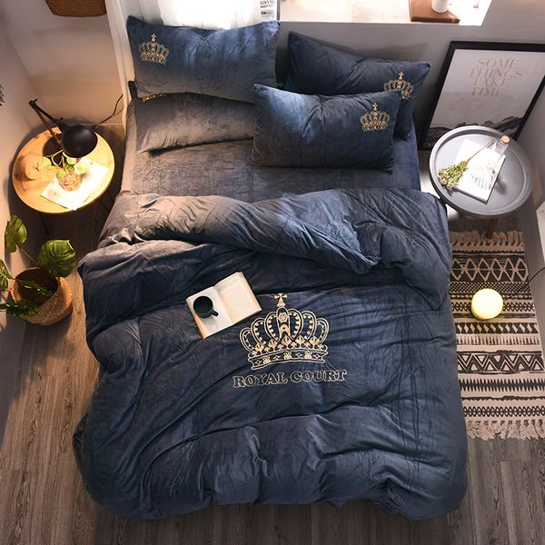 Crystal Flannel The Crown Bedding Set Winter Warm Fleece Golden