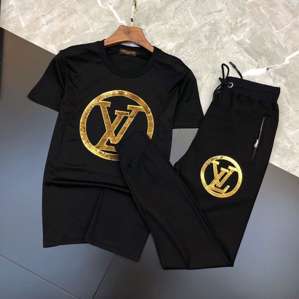 

Fa hion men de igner track uit equined t hirt pant men track uit de igner luxury men weat uit t hirt pant men clothing