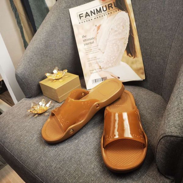 

new brand summer men slippers casual black and white shoes non-slip slides bathroom sandals soft sole flip flops large size man gift box