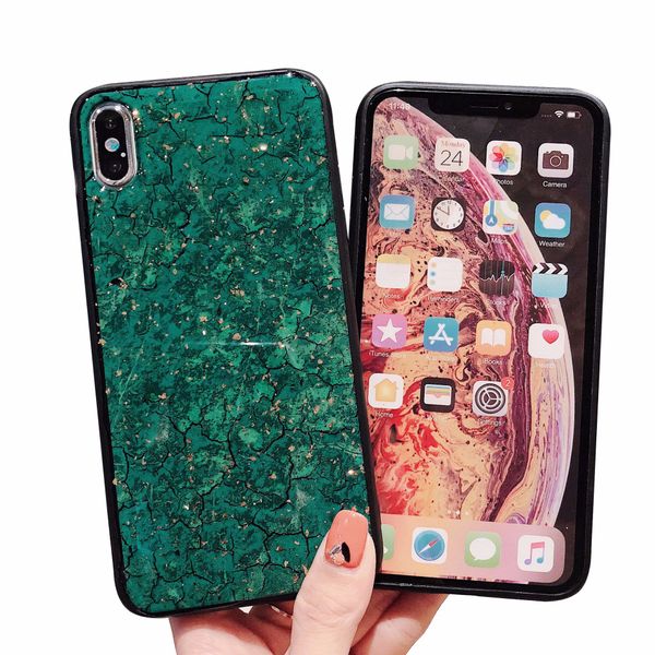 

phone cases luxury shiny 3d diamond bracelet for iphone12 xs 8 plus iphone11pro max cases fur ball matte cover case hot