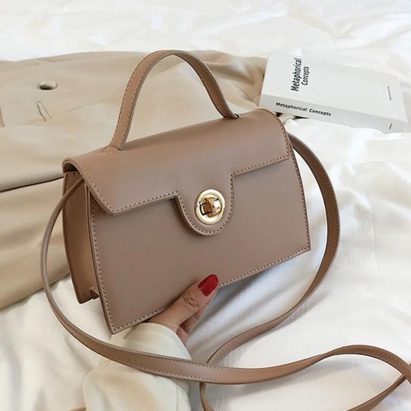 

vintage fashion female tote bag 2019 fashion new pu leather women's designer handbag lock shoulder messenger bag