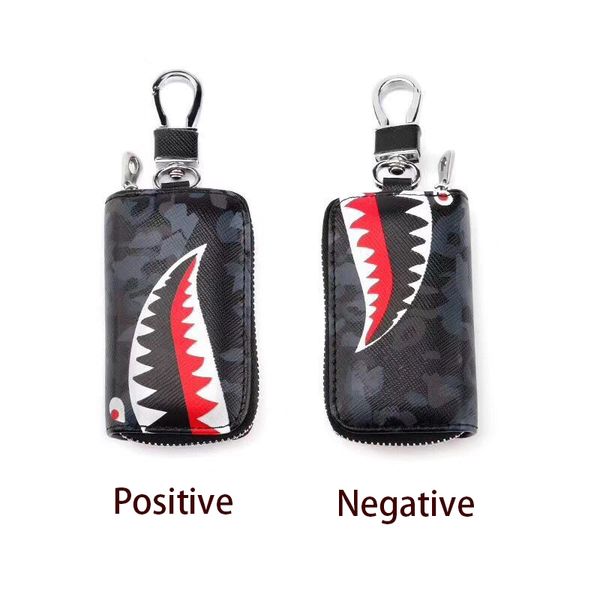 

fashion personality car keychain creative little devil car key bag leather multifunction car universal key case