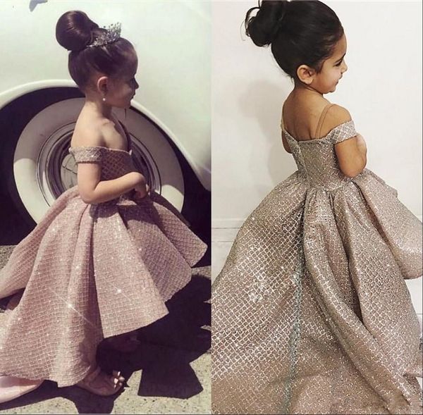

2020 adorable off shoulder flower girl dresses hi-lo puffy pageant dresses kids formal wear for wedding eevent brithday party, White;blue