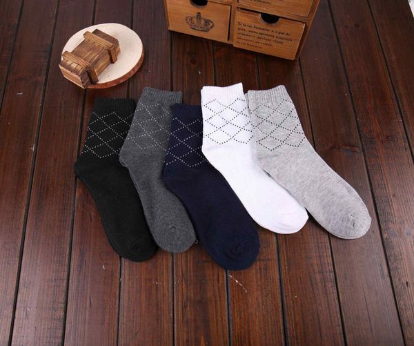 

мужские чистые однотонные носки, доказательство запаха, доказательство пота, повседневные носки для молодых людей. двадцать первая категория, Black