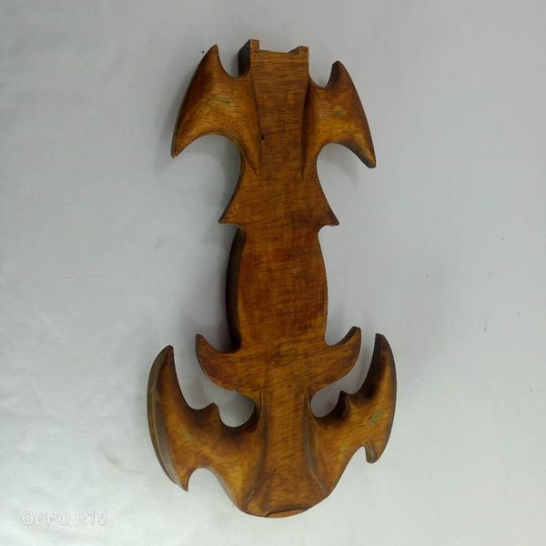 

the body of the electric violin was carved out of oak