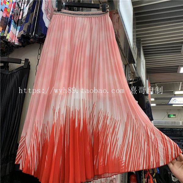 

summer vacation skirt womens 2019 new gradient color matching high waist slimming joker western style pleated skirt organ, Black