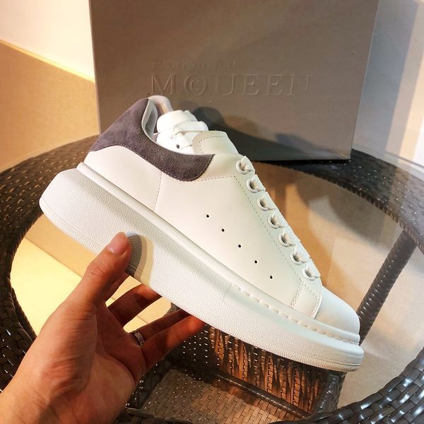 

2020 new qs couple casual sneakers couple fashion thick sneakers daily increase casual shoes luxury design