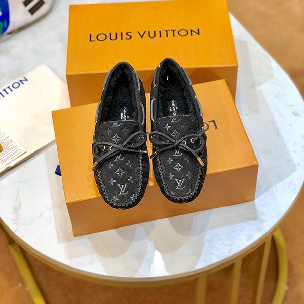 

fashion luxury women shoes classic loafers flats fashion driving shoes winter warm peas shoes womens fur one body beanie shoe, Black