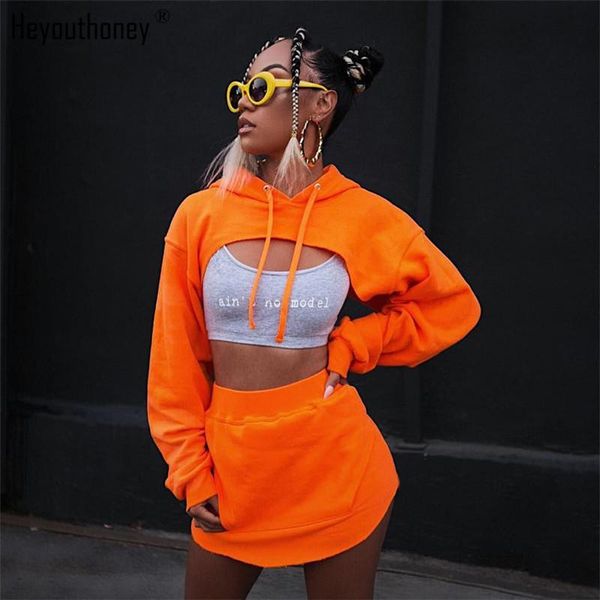 

осень женщины с длинным рукавом фуфайки пуловер с капюшоном обрезанные топы sexy mini юбки два кусочка наборы костюмы спортивные костюмы жен, Gray