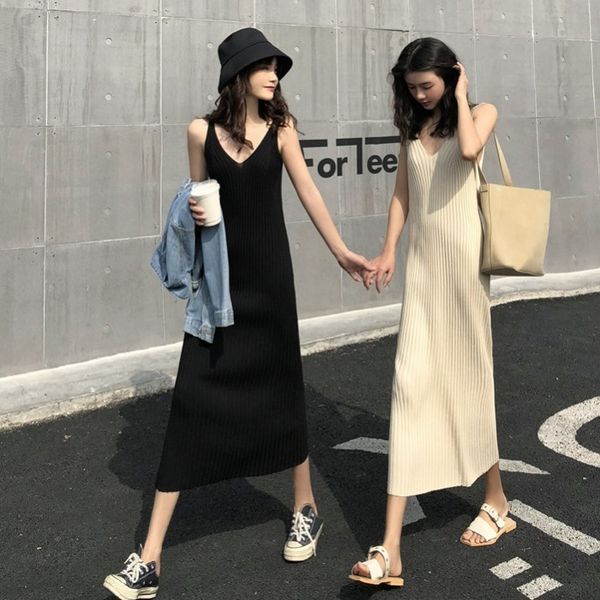 

vadim new arrival dress and new style 2019 french retro high cold yujie wind waist v-neck suspender bottom knitted dress female, Black;pink