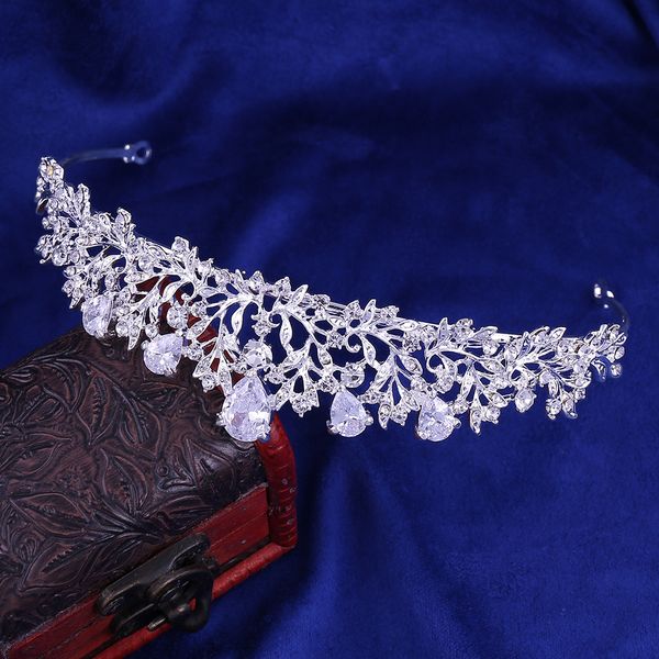 Высококачественная новая корона невесты, тиара, ожерелье из трех частей с цирконом, серьги принцессы на день рождения, свадьбу с женскими аксессуарами Gift175i