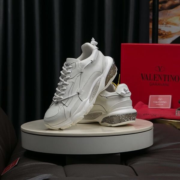 

high-end luxury women's retro casual shoes outdoor sports hiking shoes platform triple air cushion black and white women's shoes