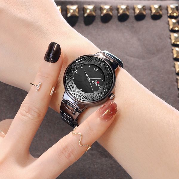 

new bracelet watch fashion design personality dial women's water drill retro watch network popular, Slivery;brown