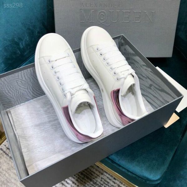 

2020 comfort custom wild classic fashion casual shoes for men fashion thick sole leather walking trainers dress party sneakers, Black