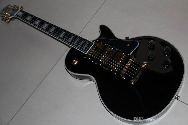 

оптовая продажа gibsonlpcustom black electric guitar beauty красное дерево корпус / шея/эбонитовый гриф 3 пикапа в черном 20615