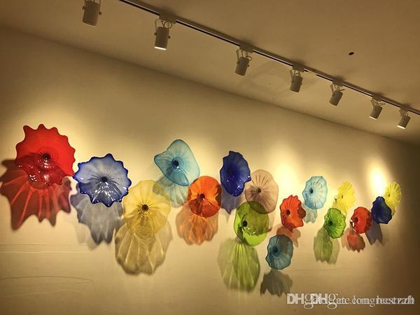 

wall art hanging plates with spot light 100% hand blown murano glass plates for home wall decor