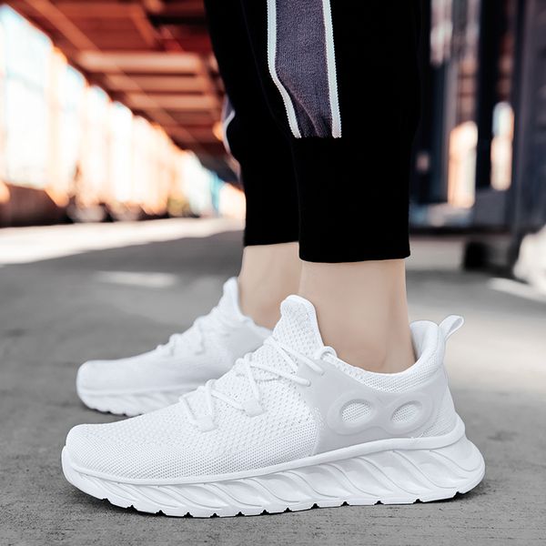 

running shoes for men 2020 sneakers mesh sport chaussure homme basket mens summer gym lace up trainers male breathable footwear