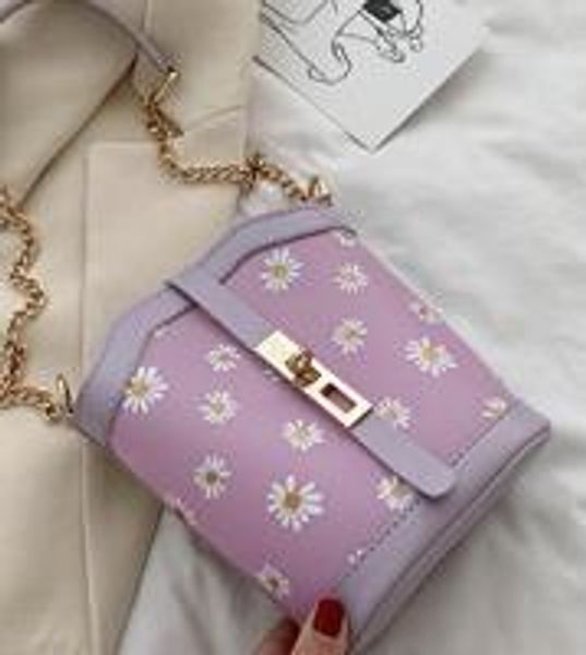 

translucent small bag 2020 newset wave fashion wild ins messenger designer female bag chain bucket bag