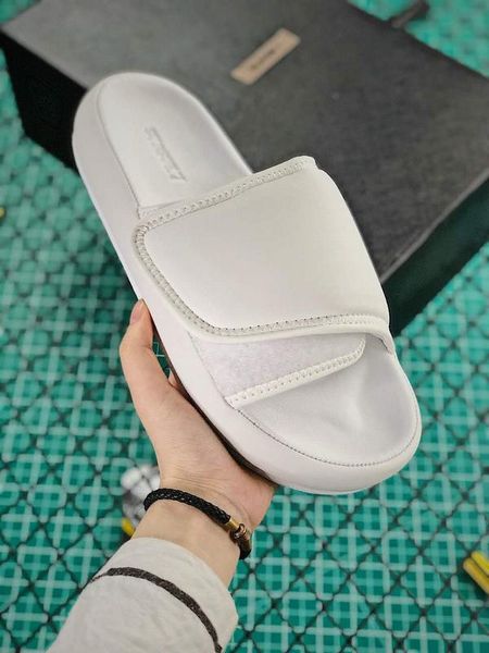 

with box)fast shipping kanye season  slides men women black white west slippers