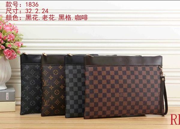 

new fashion leather brand dinner bag female reverse shoulder handbag round crossbody bag10090