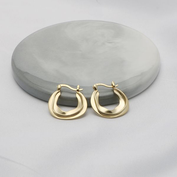 

yishi s925 sterling silver irregular lines gold earrings monaco style ears