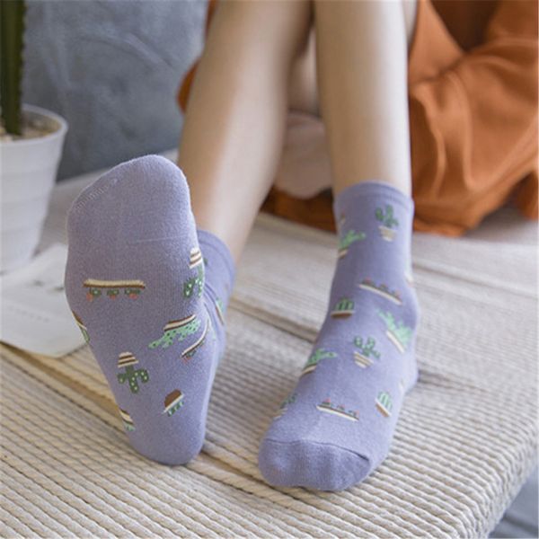 

2020 new socks women cotton plain jacquard cactus fresh and simple wild ladies trend harajuku korean comfortable socks, Black;white