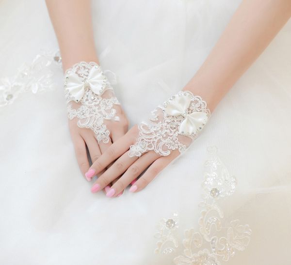 

fashion- white ivory short wedding gloves crystals beaded knot wrist length fingerless lace bridal gloves, Blue;gray
