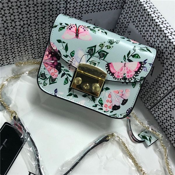 

new leather fashion printing ladies messenger bag small fresh butterfly graffiti girl small square bag simple chain shoulder bag