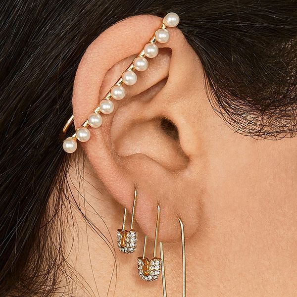 

single white pearl ear clip on earrings flat geometric korean fashion clip earrings without piercing ear button cuff jewelry, Silver