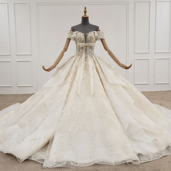 

2020 плюс размер свадебные платья свадебные платья v-образным вырезом с плеча бисероплетение пришивания аппликация african свадебное платье, White