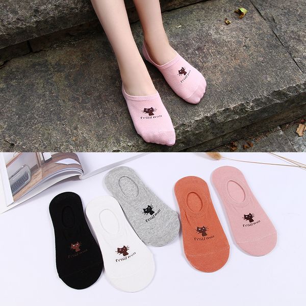 

5 pairs/lot women antiskid sock slippers cute invisible socks cotton summer non-slip boat socks 5 colors small cat embroidered, Black;white